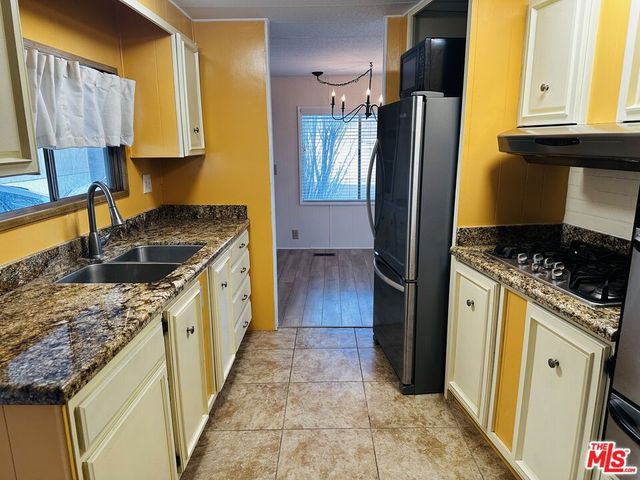 101 Santa Paula Street, Palm Springs, CA 92264