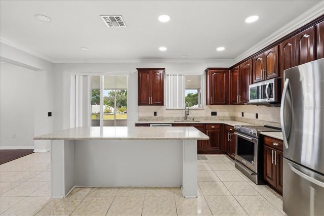3332 WHISTLING TRAIL, St Cloud, FL 34772