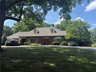 3408 Shady Bend Drive, Independence, MO 64052