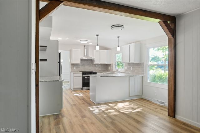 4126 Stratford Road, Youngstown, OH 44512