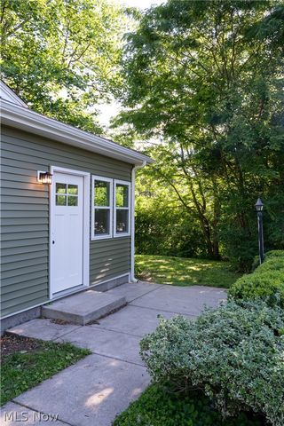 4126 Stratford Road, Youngstown, OH 44512