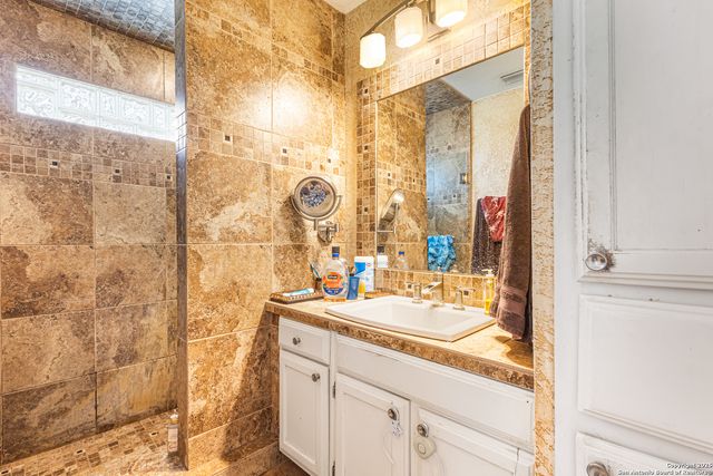 4027 Summer Breeze, San Antonio, TX 78253