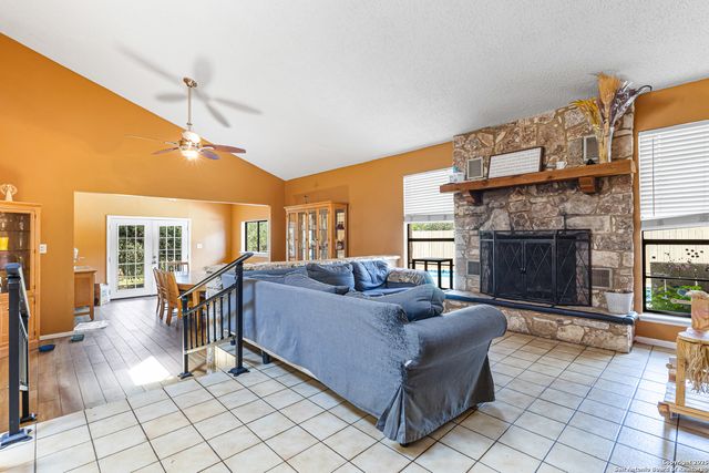 4027 Summer Breeze, San Antonio, TX 78253