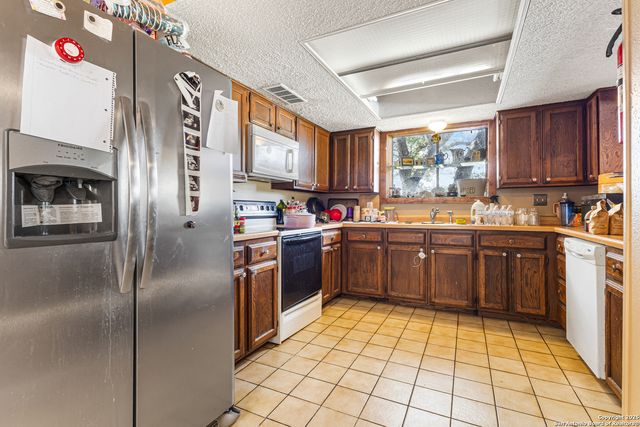 4027 Summer Breeze, San Antonio, TX 78253