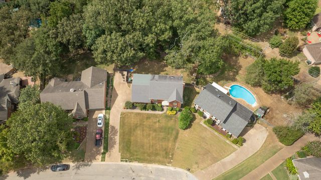 1561 CEDAR FARMS CV, Memphis, TN 38016