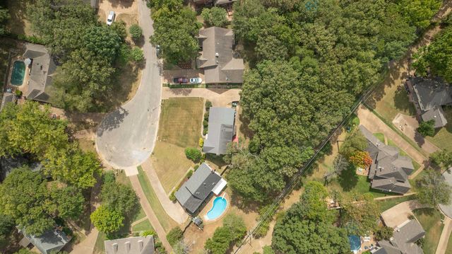 1561 CEDAR FARMS CV, Memphis, TN 38016