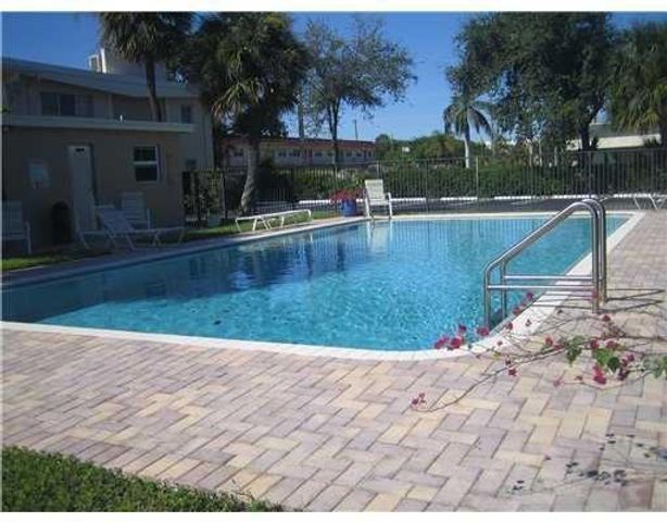 2309 S Federal Hwy 21, Boynton Beach, FL 33435