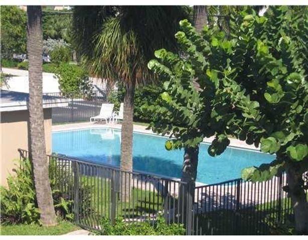 2309 S Federal Hwy 21, Boynton Beach, FL 33435