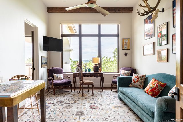 24209 Scenic Loop, San Antonio, TX 78255