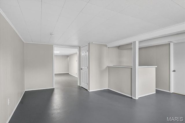 1077 Armada Court, Florissant, MO 63031