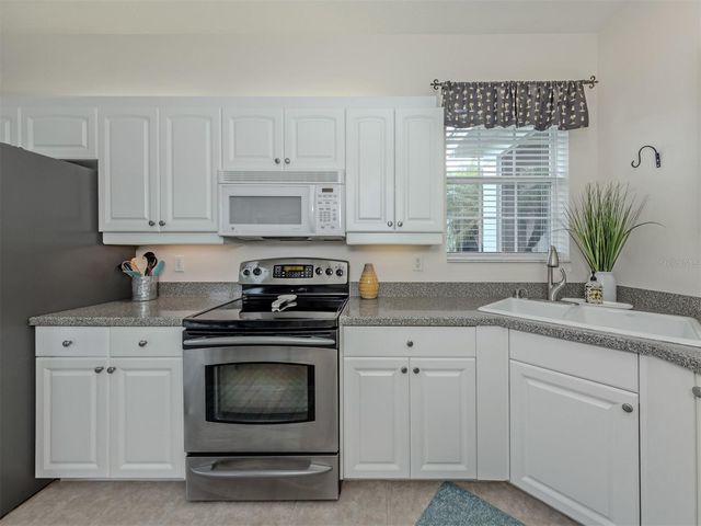 1629 MONARCH DRIVE 1629, Venice, FL 34293