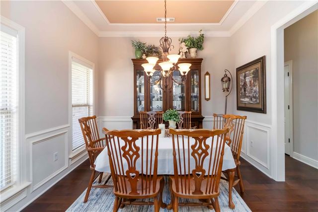 1202 Lexington Circle, Springdale, AR 72762