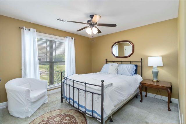 1202 Lexington Circle, Springdale, AR 72762