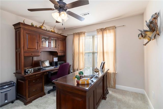 1202 Lexington Circle, Springdale, AR 72762