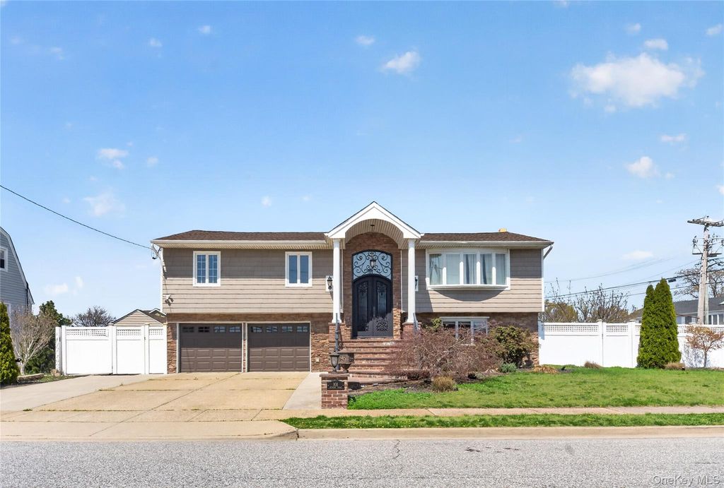 101 Jetmore Place, Massapequa, NY 11758 — photo 2