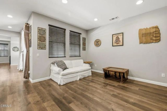 705 Forest Park Boulevard, Oxnard, CA 93036