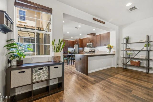 705 Forest Park Boulevard, Oxnard, CA 93036