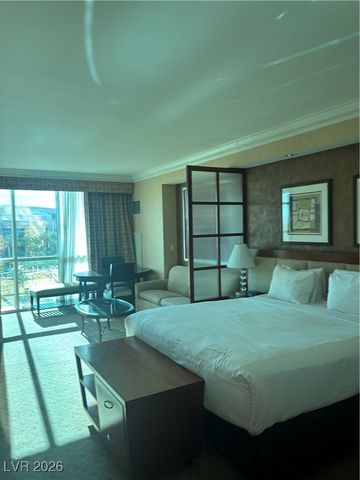 145 East Harmon Avenue 318, Las Vegas, NV 89109