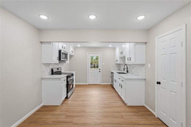 10629 Fairfax Street, Houston, TX 77029