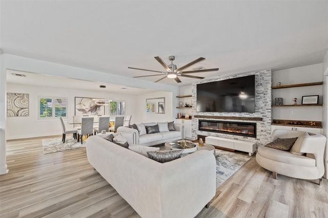 4213 DEEPWATER LANE, Tampa, FL 33615