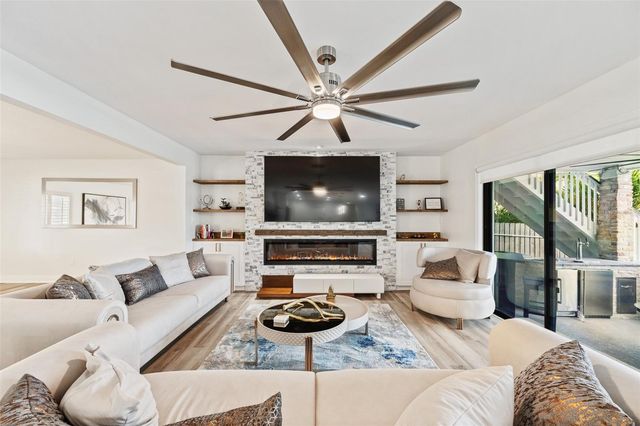 4213 DEEPWATER LANE, Tampa, FL 33615