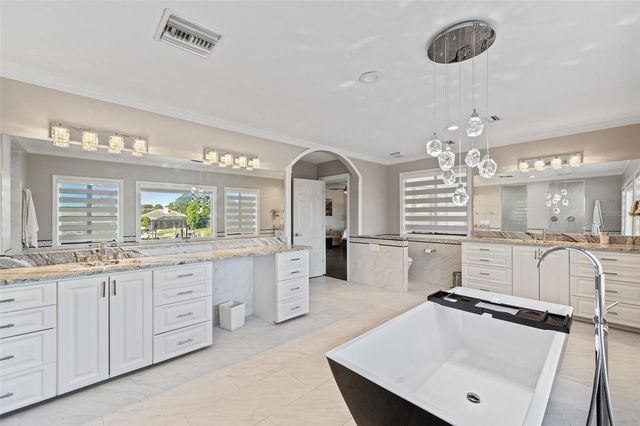 4213 DEEPWATER LANE, Tampa, FL 33615