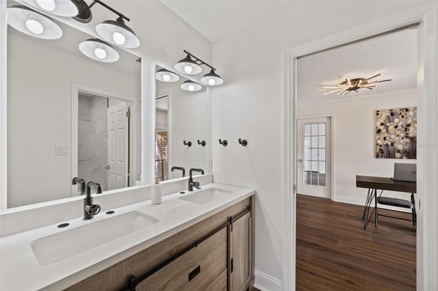 4213 DEEPWATER LANE, Tampa, FL 33615