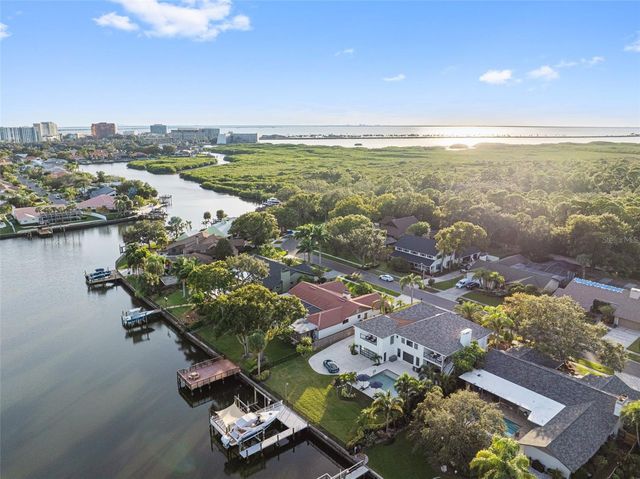 4213 DEEPWATER LANE, Tampa, FL 33615