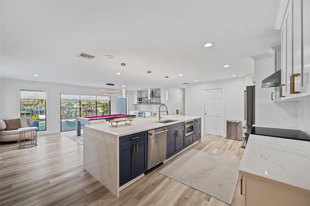 4213 DEEPWATER LANE, Tampa, FL 33615