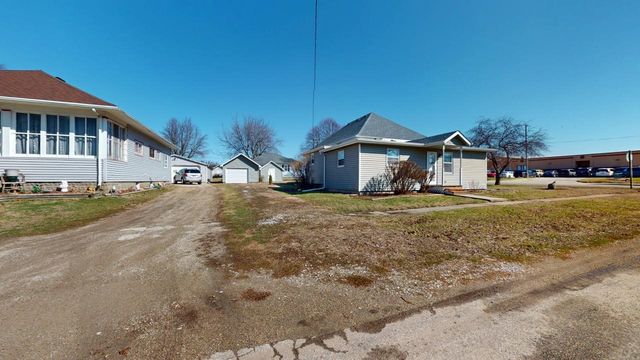 321 3rd Street, Collins, IA 50055