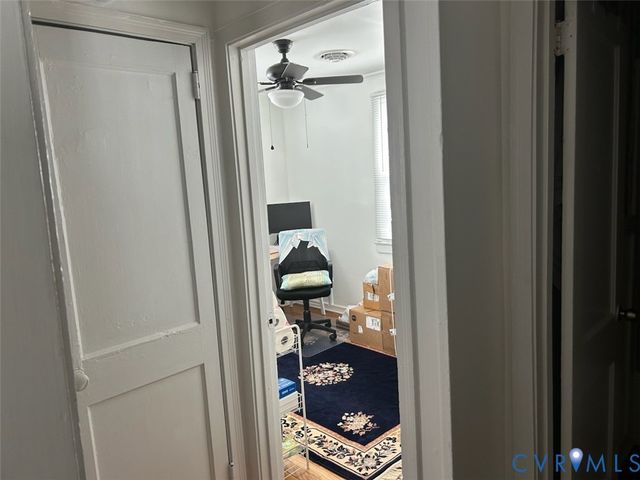 2103 Wakefield Ave, Colonial Heights, VA 23860