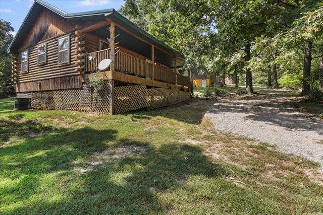 1300 County Road 113, Alton, MO 65606