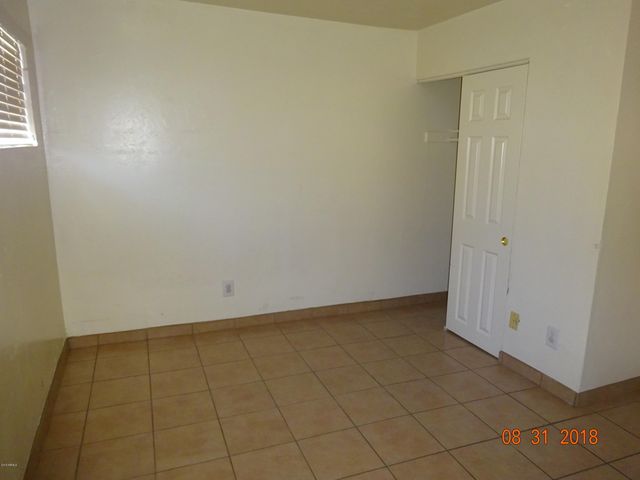 924 S 29TH Avenue A, Phoenix, AZ 85009