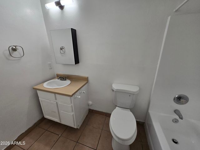 924 S 29TH Avenue A, Phoenix, AZ 85009