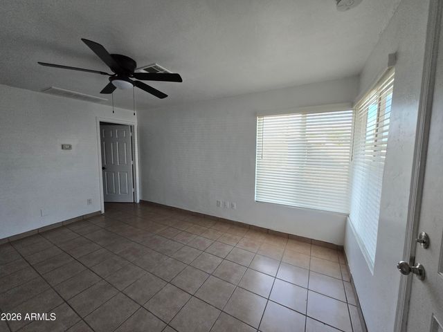 924 S 29TH Avenue A, Phoenix, AZ 85009