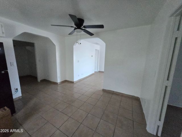 924 S 29TH Avenue A, Phoenix, AZ 85009
