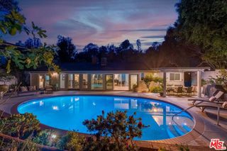 480 Tuallitan Road, Los Angeles, CA 90049
