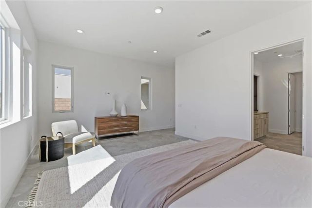 1370 Celadon Street, Palm Springs, CA 92262