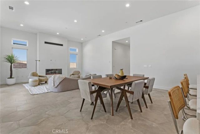 1370 Celadon Street, Palm Springs, CA 92262