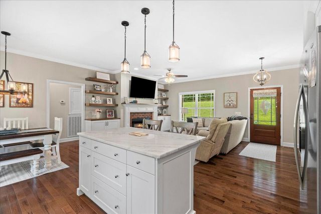 1604 Houston Valley Road, Ringgold, GA 30736