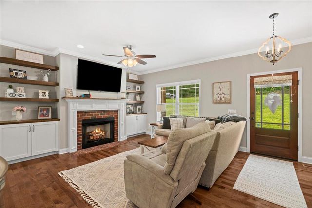 1604 Houston Valley Road, Ringgold, GA 30736