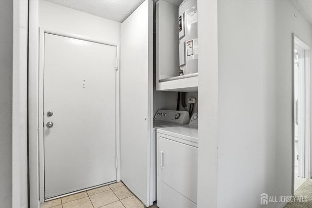 277 Crosse Drive 3E, Monroe, NJ 08831