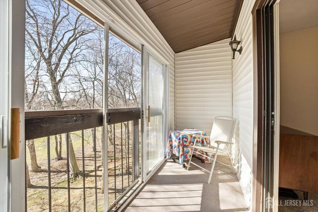 277 Crosse Drive 3E, Monroe, NJ 08831