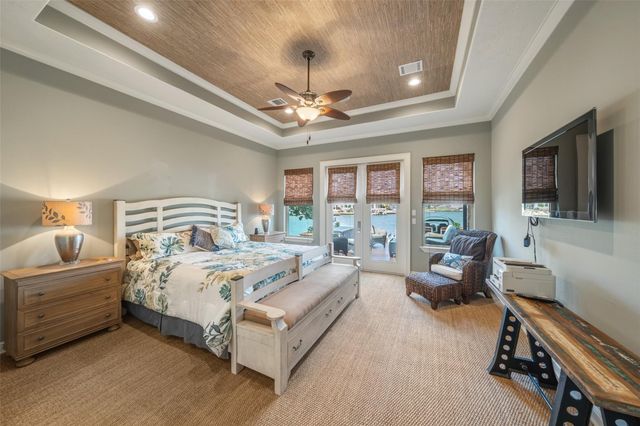 314 Bayshore Drive, Montgomery, TX 77356