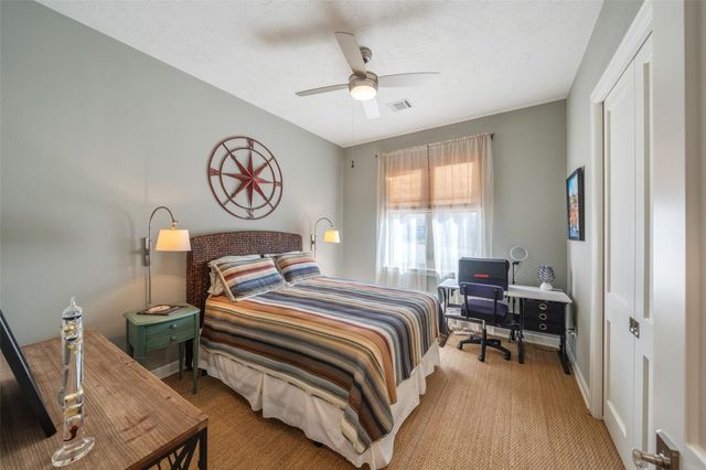 314 Bayshore Drive, Montgomery, TX 77356