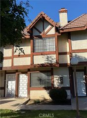 9325 Sunland Park Drive 2, Sun Valley (los Angeles), CA 91352