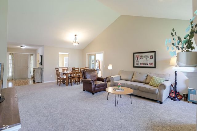 2986 Weatherstone Drive, Carmel, IN 46032