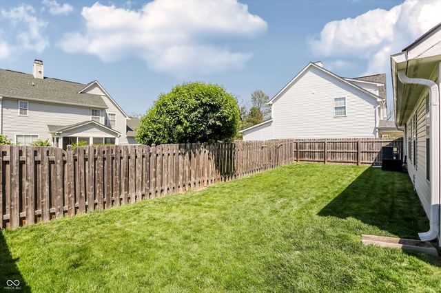 2986 Weatherstone Drive, Carmel, IN 46032