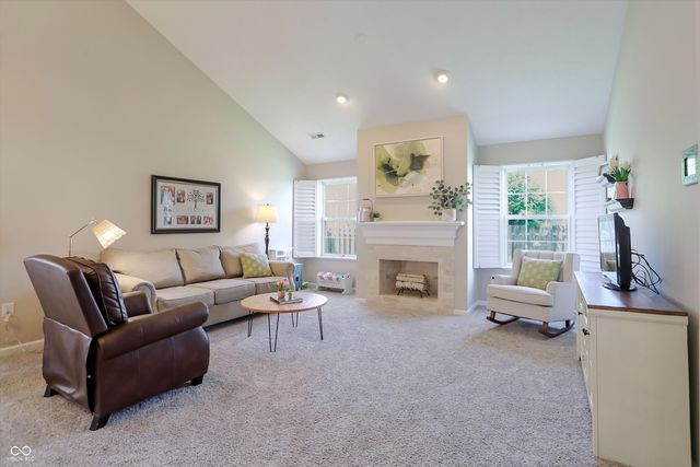 2986 Weatherstone Drive, Carmel, IN 46032