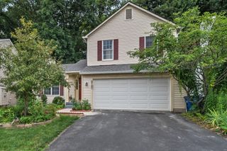 8747 Olenbrook Drive, Lewis Center, OH 43035
